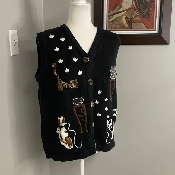 Victoria Harbour Womens black cats kitty sweater vest size Large fun kitsch - Picture 2 of 4